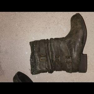 3/$60 Justfab boots